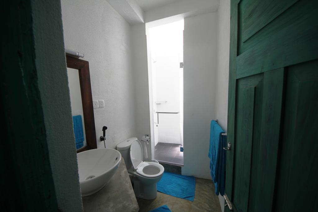 Hikks Villa Hikkaduwa Habitación foto